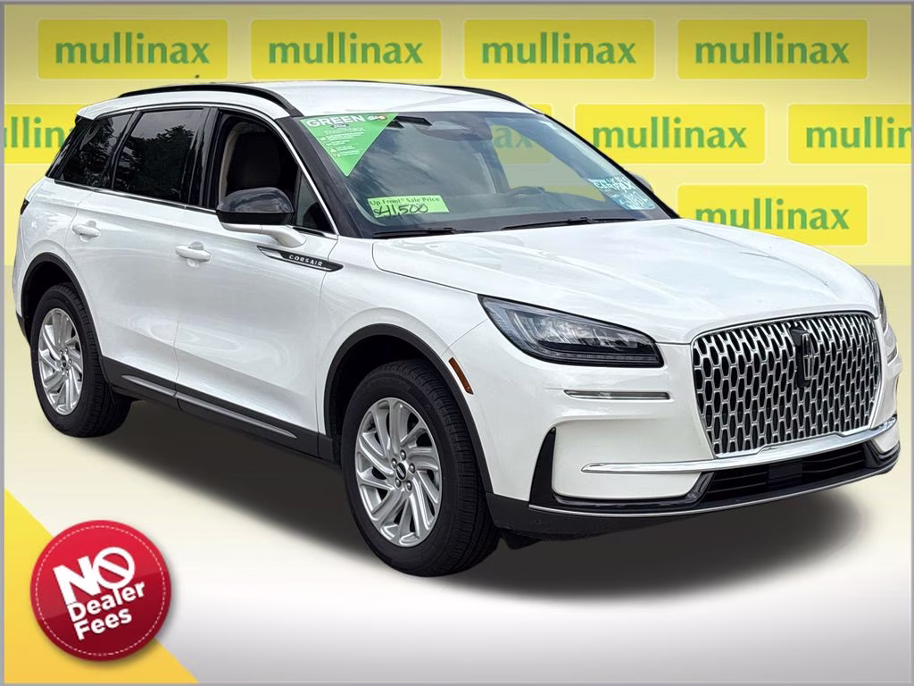 2026 White Metallic Lincoln Corsair Premiere FWD SUV