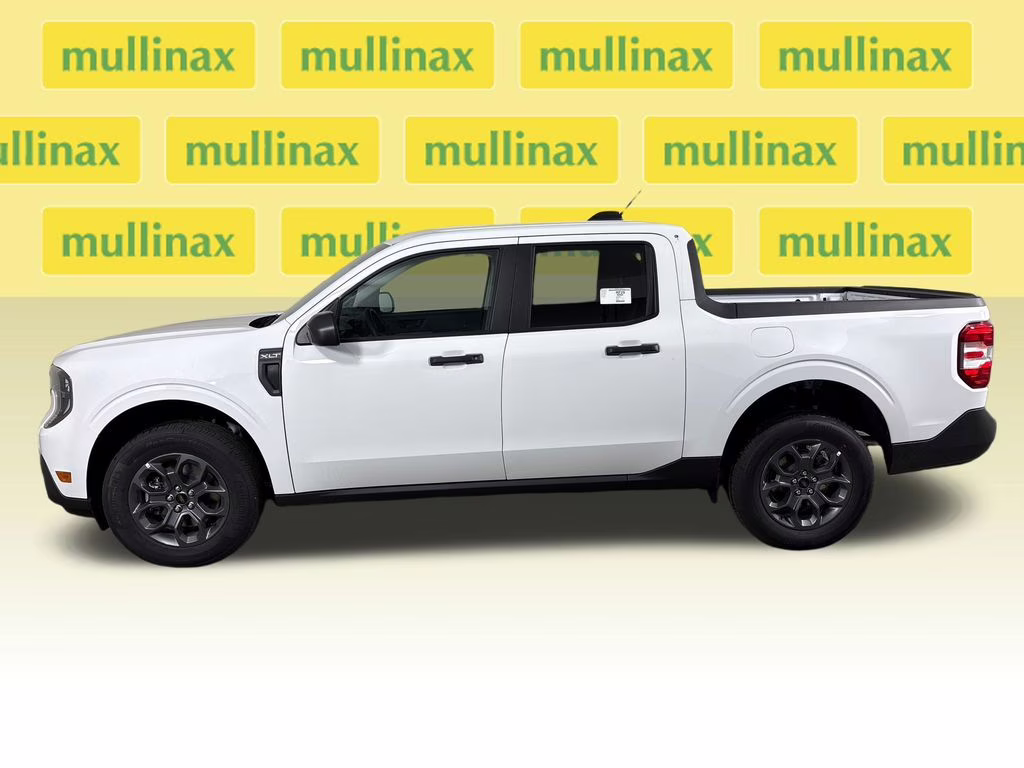 2026 Oxford White Ford Maverick XLT FWD Truck