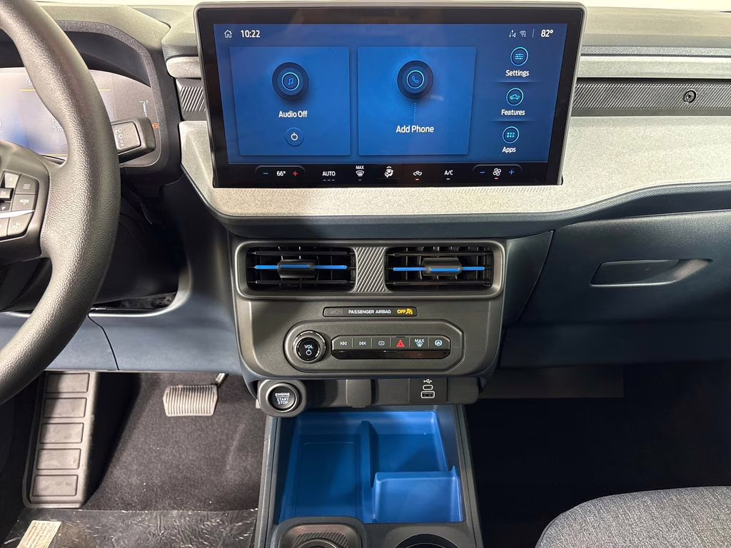 2026 Oxford White Ford Maverick XLT FWD Truck