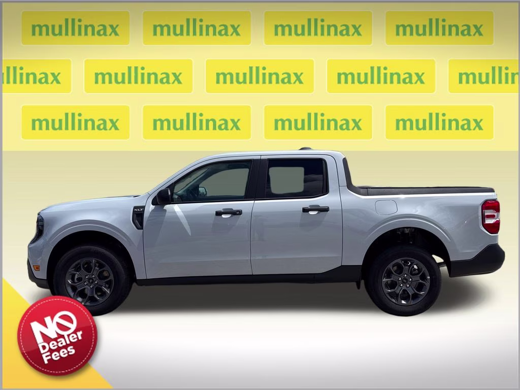 2026 Space White Metallic Ford Maverick XLT AWD Truck