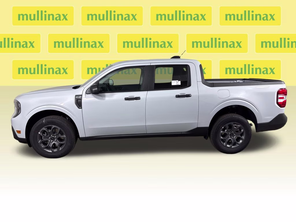 2026 Space White Metallic Ford Maverick XLT AWD Truck