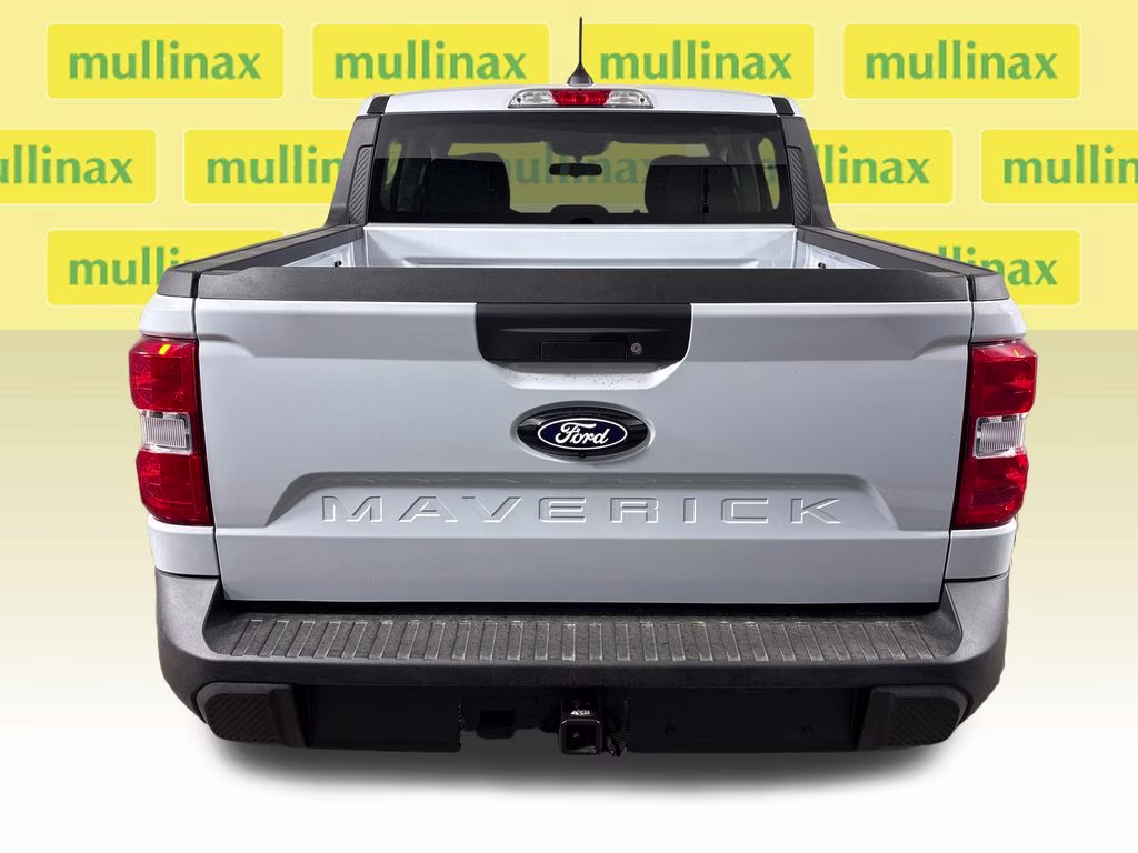 2026 Space White Metallic Ford Maverick XLT AWD Truck