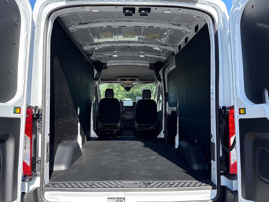 2026 Oxford White Ford Transit-250 Base RWD Van