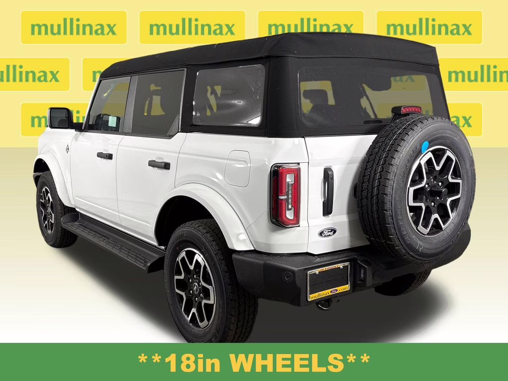 2026 Oxford White Ford Bronco Outer Banks 4X4 SUV