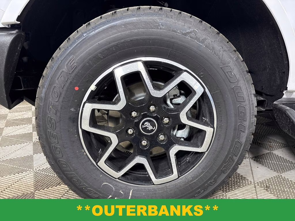 2026 Oxford White Ford Bronco Outer Banks 4X4 SUV
