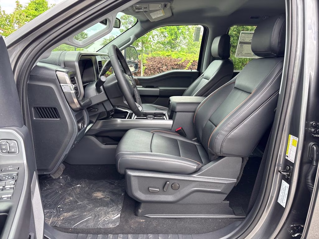 2026 Carbonized Gray Metallic Ford Super Duty F-250 SRW Lariat 4X4 Truck