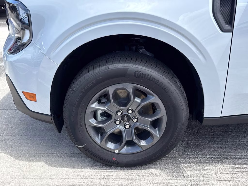 2026 Space White Metallic Ford Maverick XLT AWD Truck