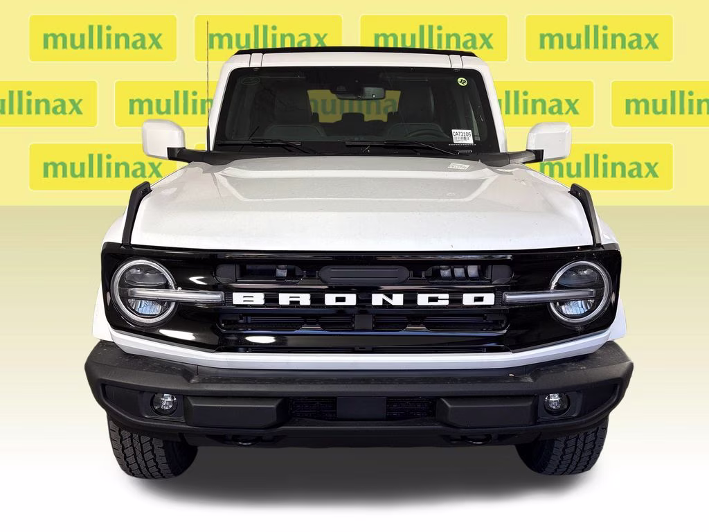 2026 Oxford White Ford Bronco Outer Banks 4X4 SUV