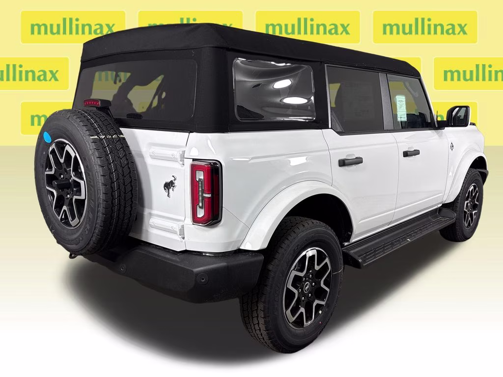 2026 Oxford White Ford Bronco Outer Banks 4X4 SUV