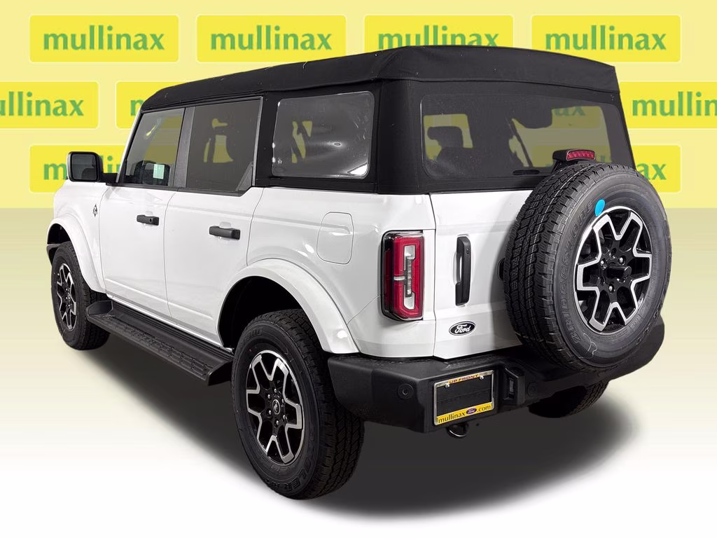 2026 Oxford White Ford Bronco Outer Banks 4X4 SUV