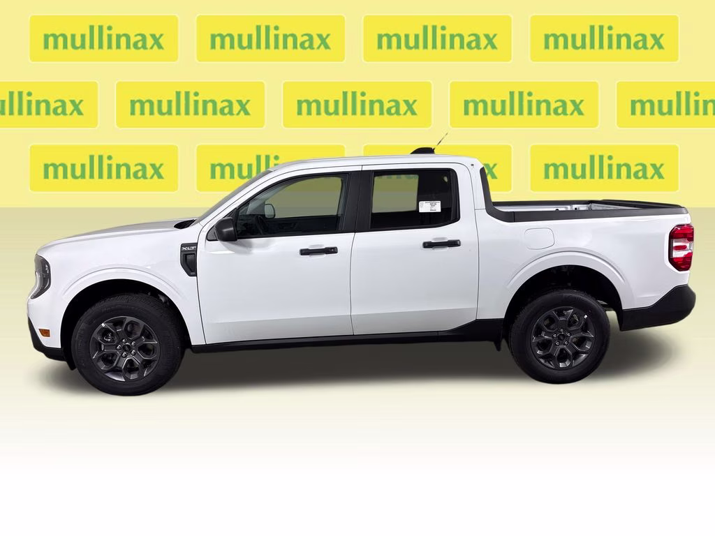 2026 Oxford White Ford Maverick XLT FWD Truck