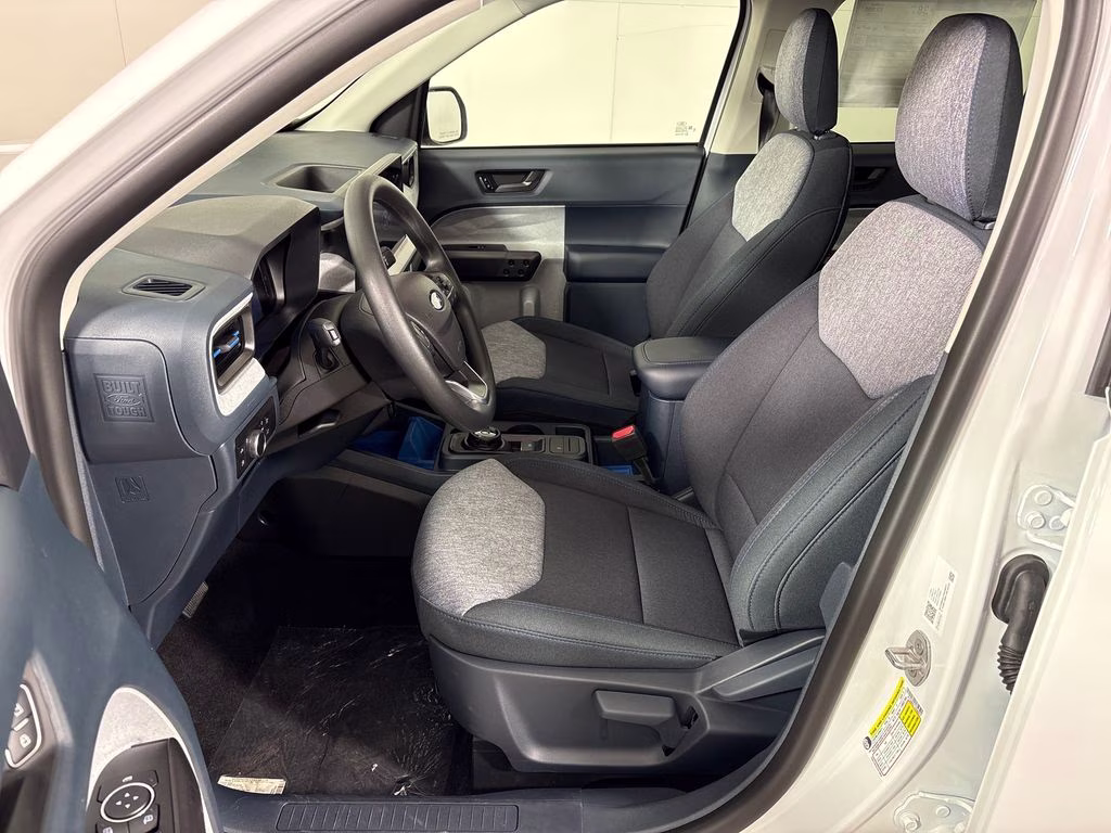 2026 Oxford White Ford Maverick XLT FWD Truck