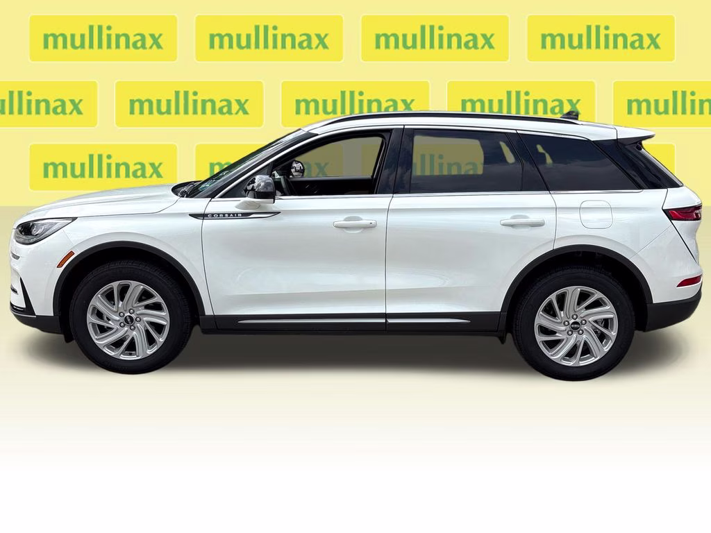 2026 White Metallic Lincoln Corsair Premiere FWD SUV