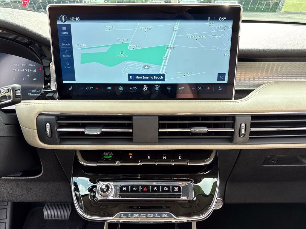 2026 White Metallic Lincoln Corsair Premiere FWD SUV