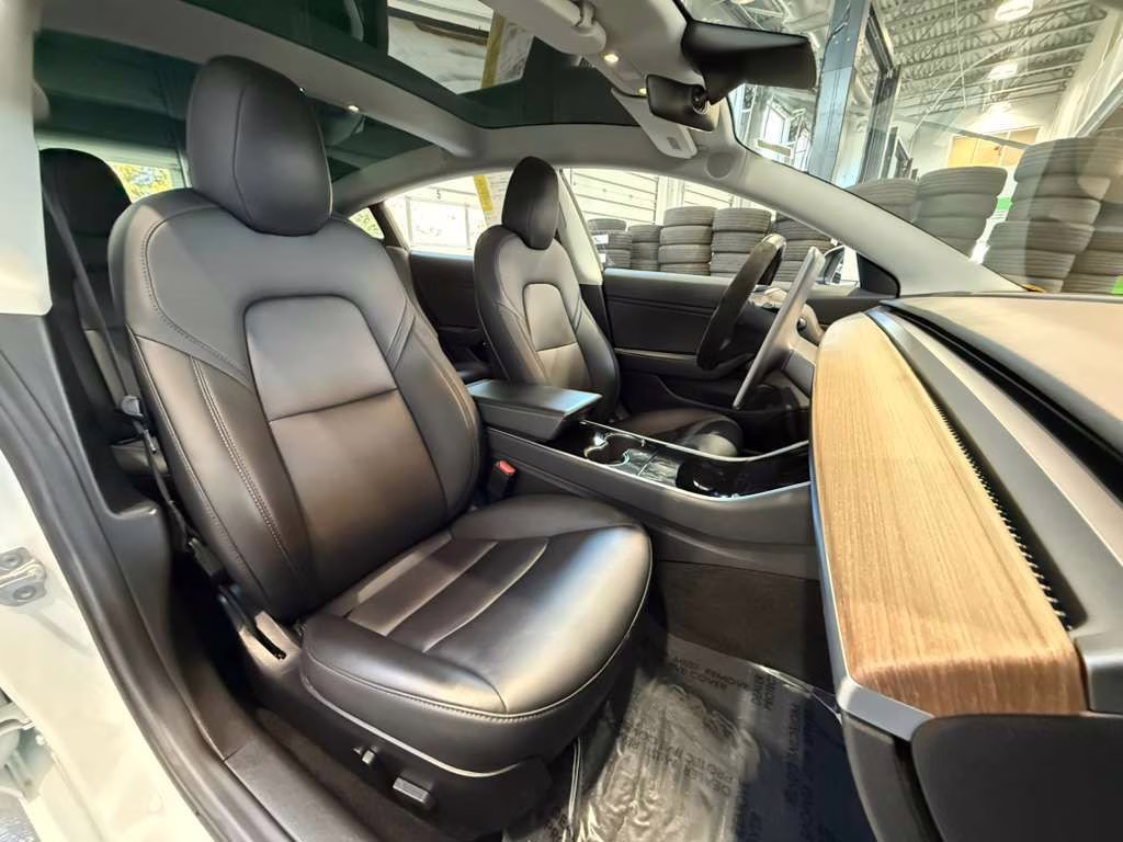 2018 Pearl White Multi-Coat Tesla Model 3 Long Range AWD Sedan