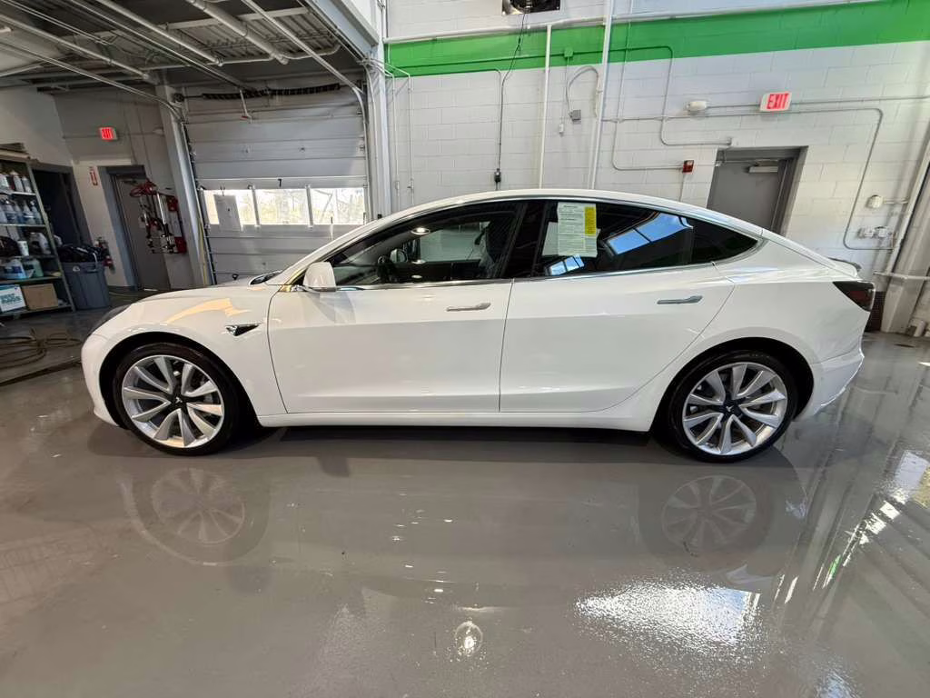 2018 Pearl White Multi-Coat Tesla Model 3 Long Range AWD Sedan