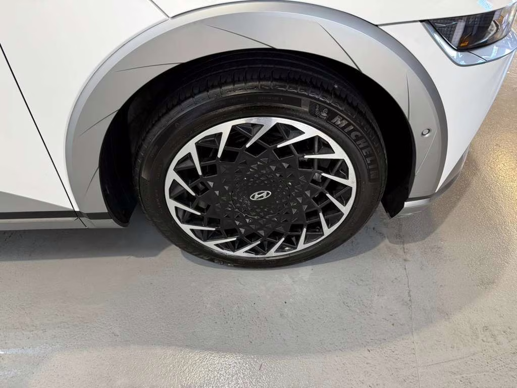 2024 Atlas White Hyundai IONIQ 5 Limited AWD SUV