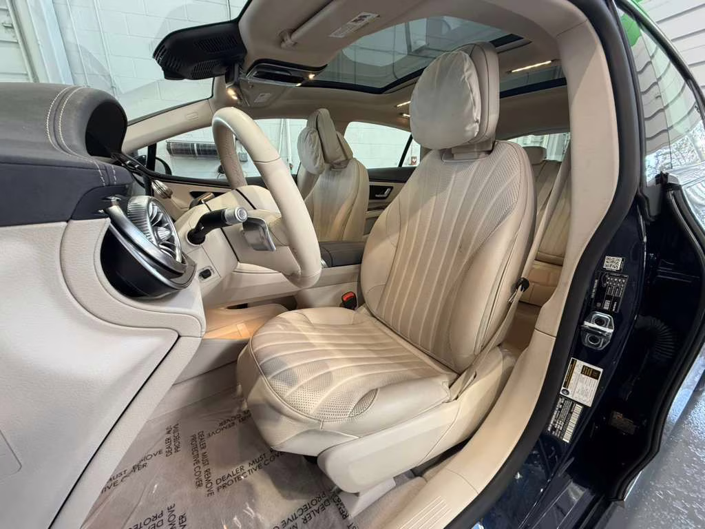 2022 Nautical Blue Metallic Mercedes-Benz EQS 580 AWD Sedan