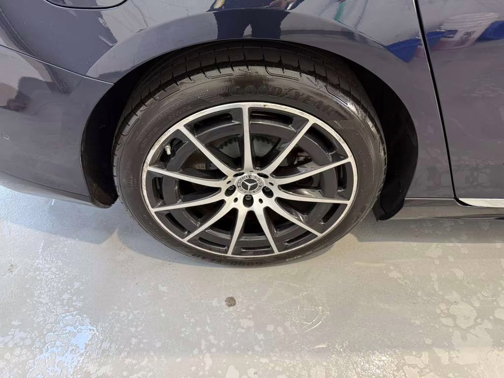 2022 Nautical Blue Metallic Mercedes-Benz EQS 580 AWD Sedan
