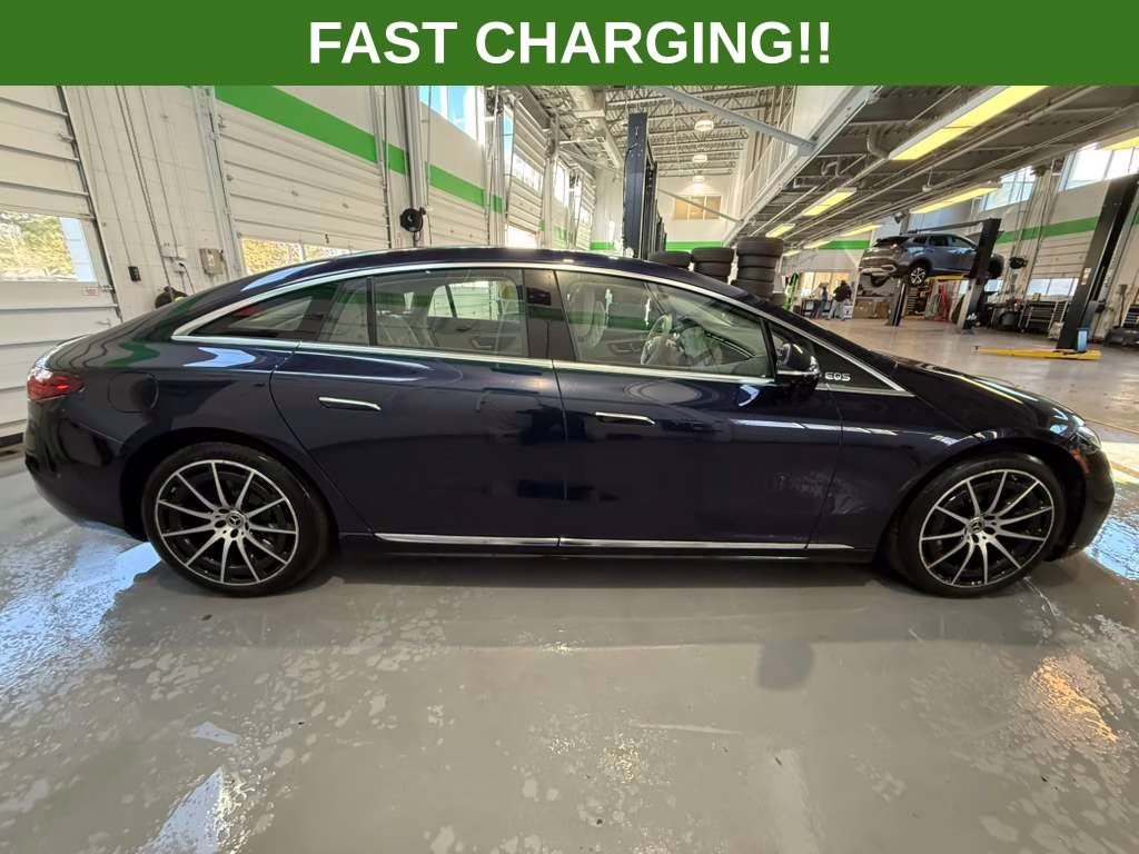 2022 Nautical Blue Metallic Mercedes-Benz EQS 580 AWD Sedan
