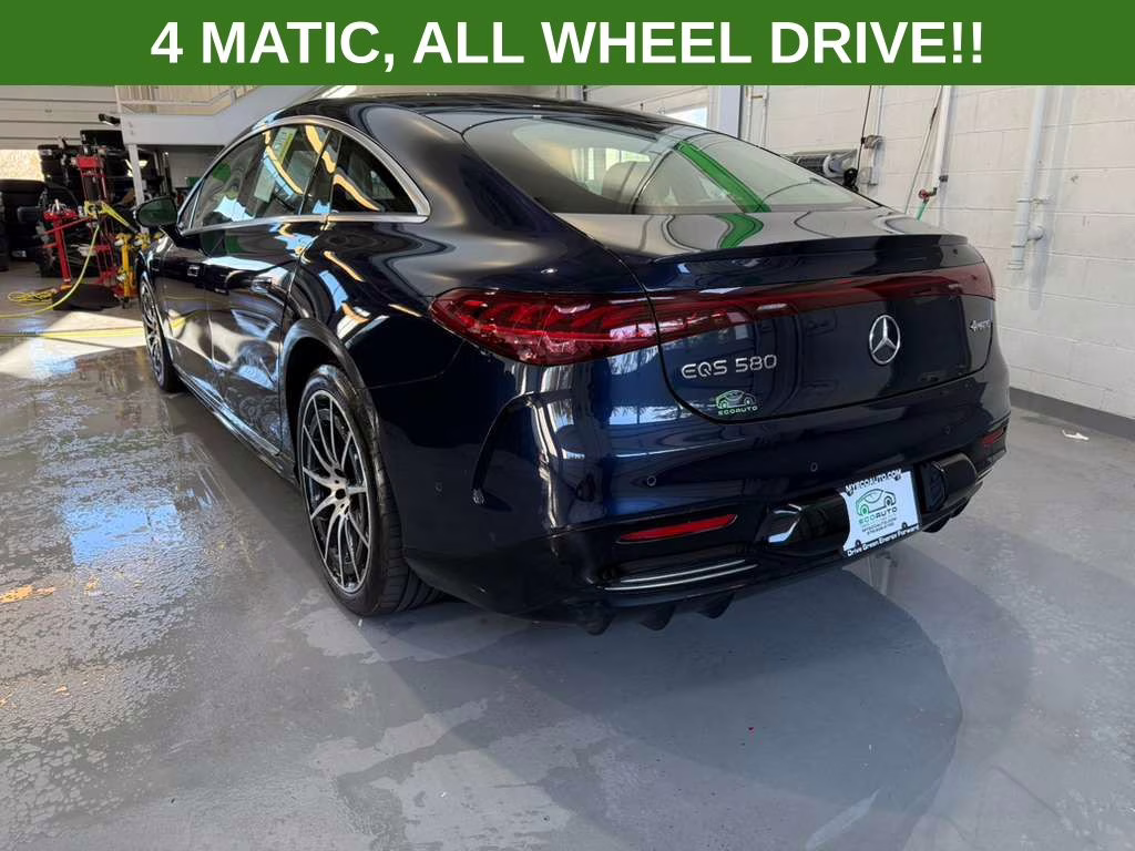 2022 Nautical Blue Metallic Mercedes-Benz EQS 580 AWD Sedan