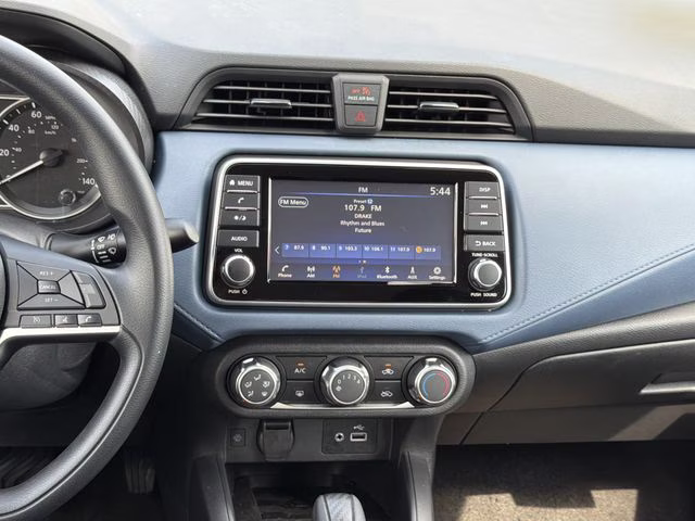 2025 Gun Metallic Nissan Versa 1.6 SV FWD Sedan