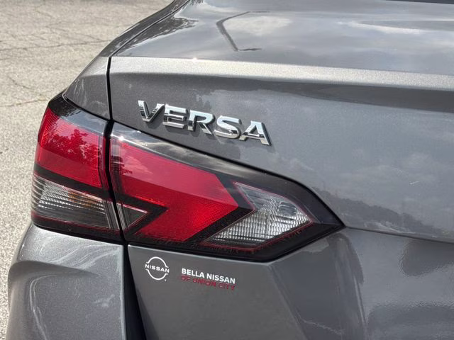 2025 Gun Metallic Nissan Versa 1.6 SV FWD Sedan