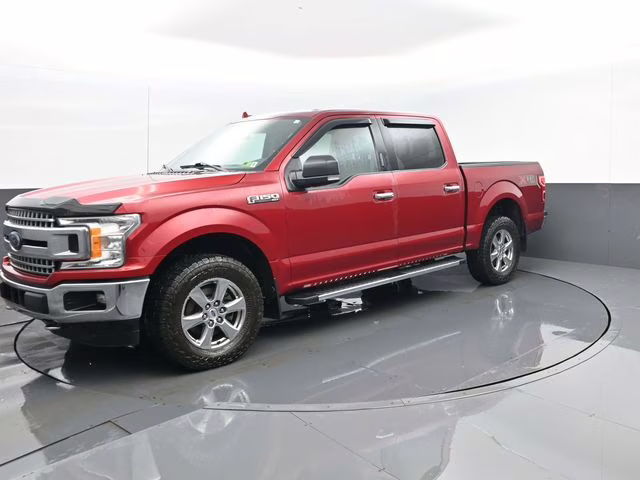 2018 Red Ford F-150 XLT 4X4 Truck