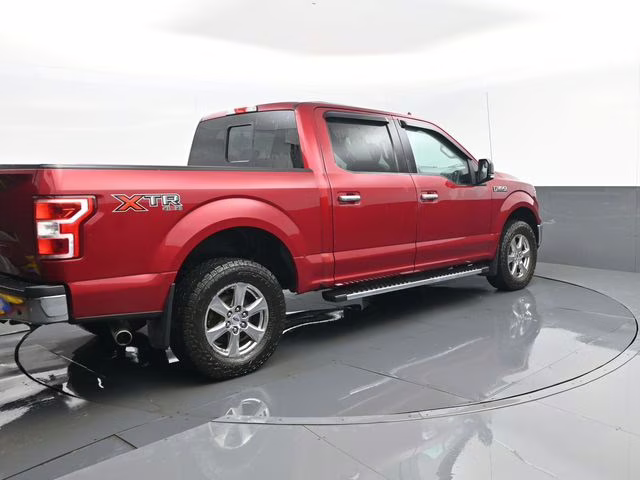 2018 Red Ford F-150 XLT 4X4 Truck