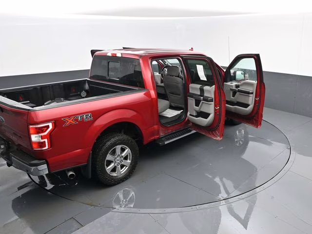 2018 Red Ford F-150 XLT 4X4 Truck