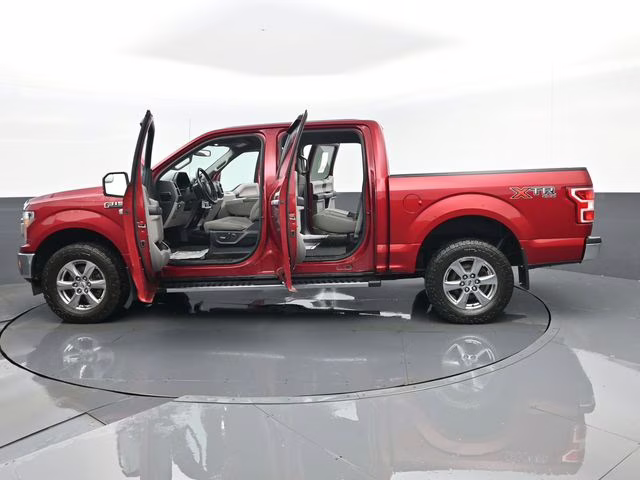 2018 Red Ford F-150 XLT 4X4 Truck