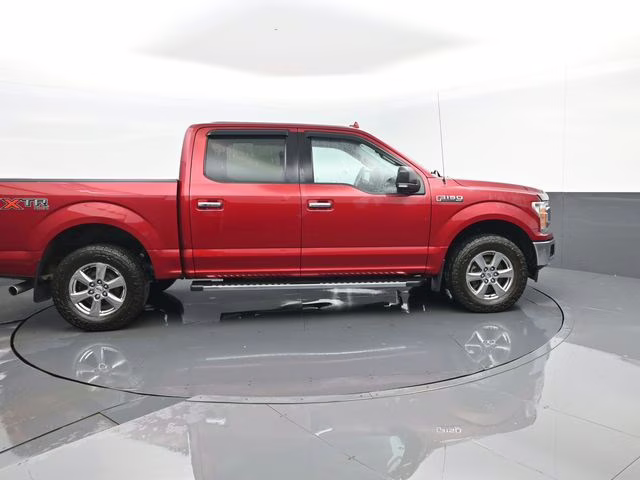 2018 Red Ford F-150 XLT 4X4 Truck