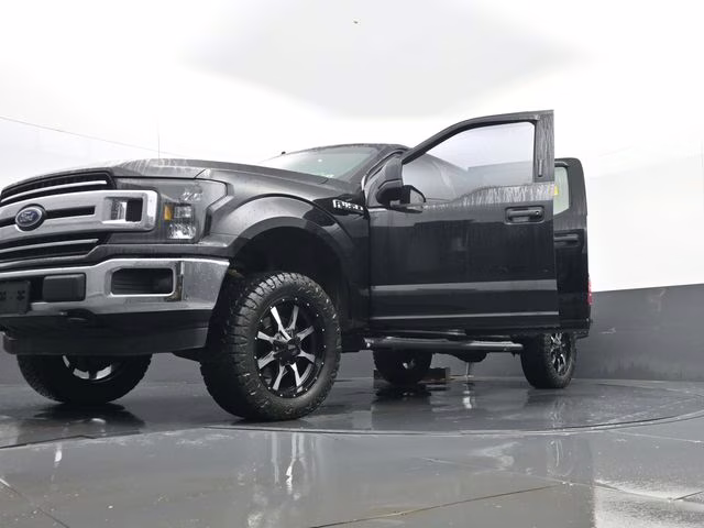 2019 Black Ford F-150 XLT 4X4 Truck