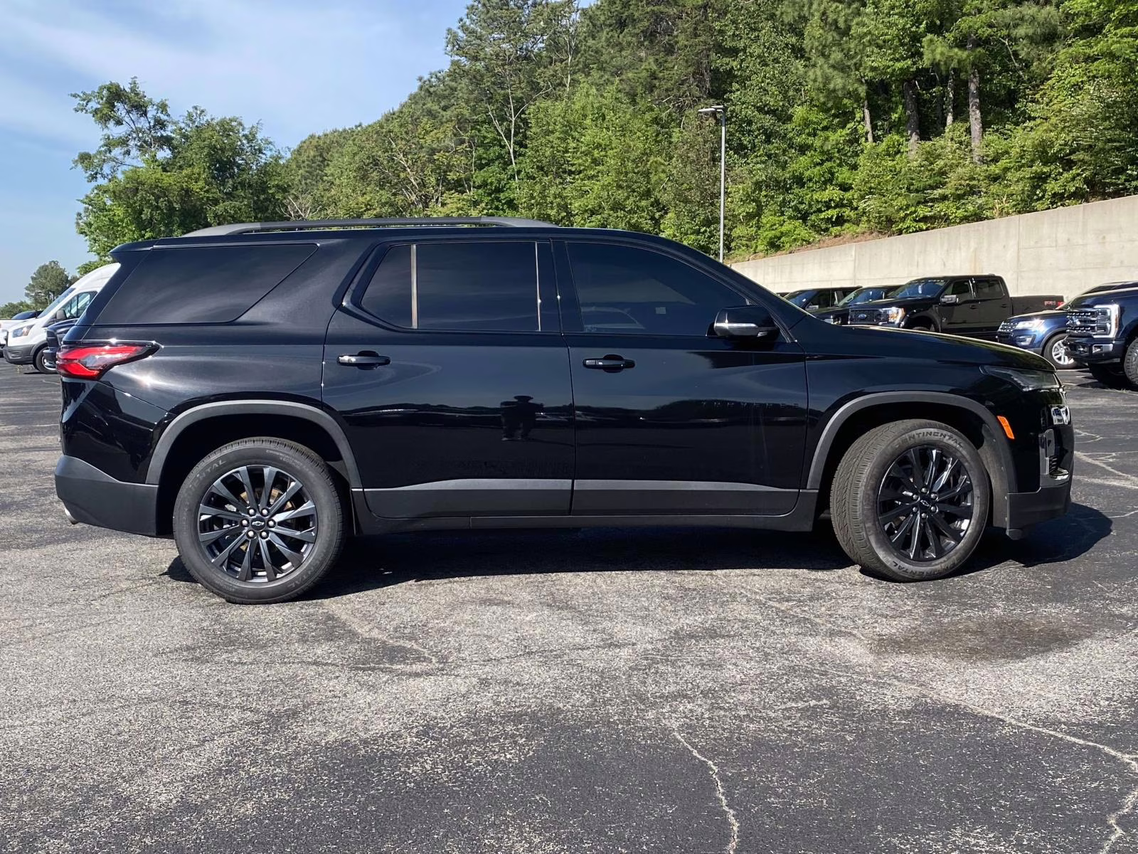 2022 Mosaic Black Metallic Chevrolet Traverse RS AWD SUV
