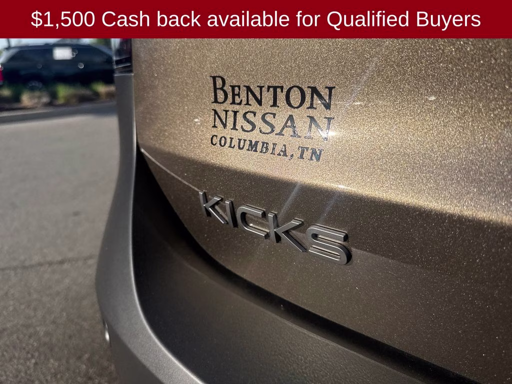 2026 Canyon Bronze Metallic Nissan Kicks SR FWD SUV