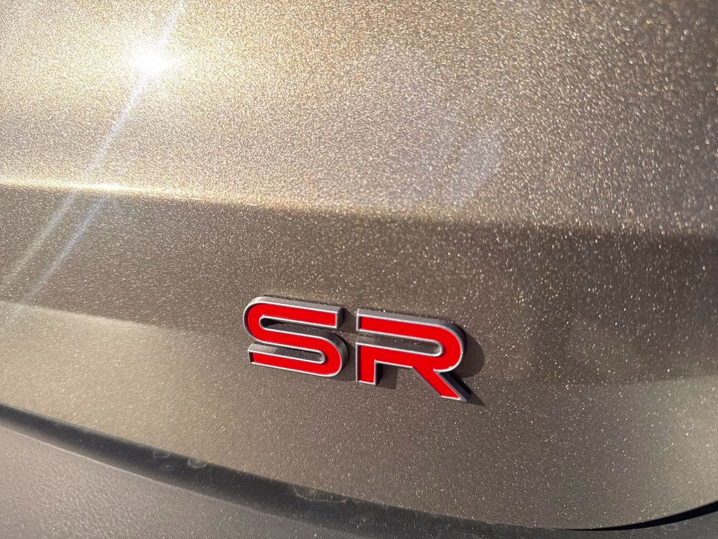 2026 Canyon Bronze Metallic Nissan Kicks SR FWD SUV
