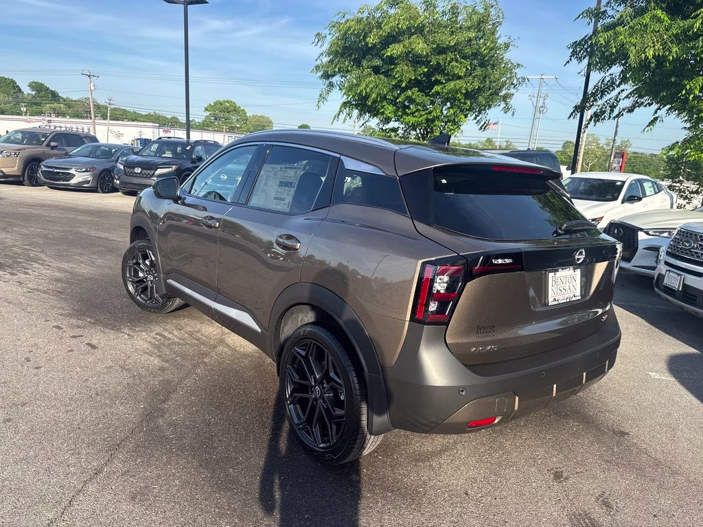 2026 Canyon Bronze Metallic Nissan Kicks SR FWD SUV
