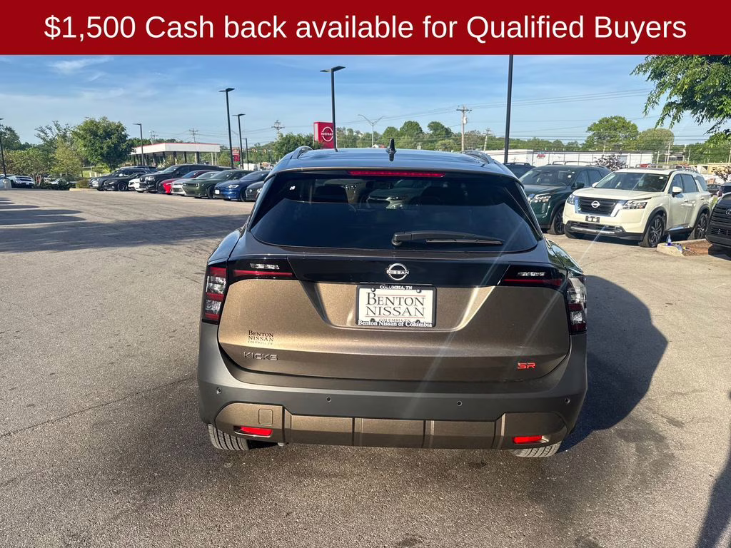 2026 Canyon Bronze Metallic Nissan Kicks SR FWD SUV