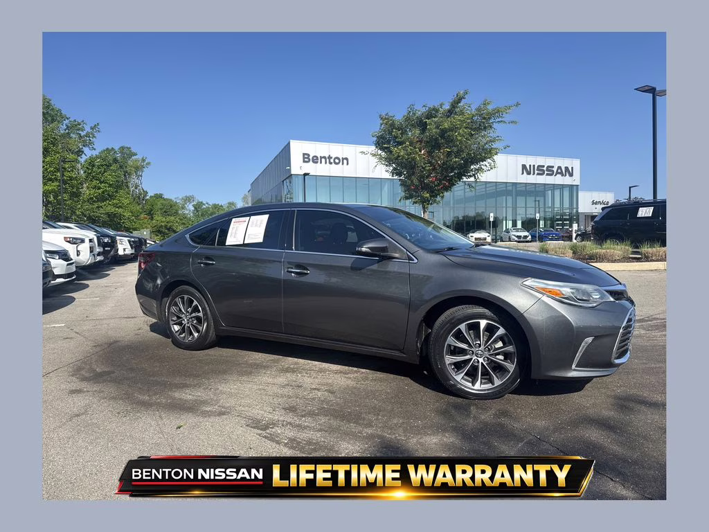 2017 Magnetic Gray Metallic Toyota Avalon XLE Premium FWD Sedan