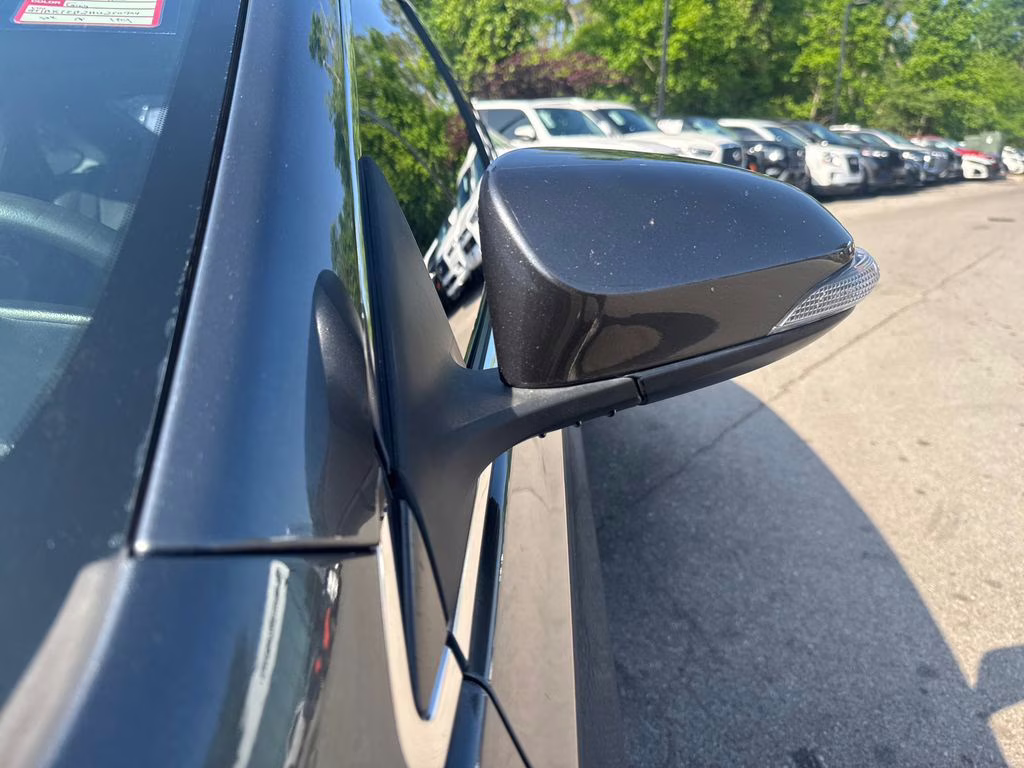 2017 Magnetic Gray Metallic Toyota Avalon XLE Premium FWD Sedan