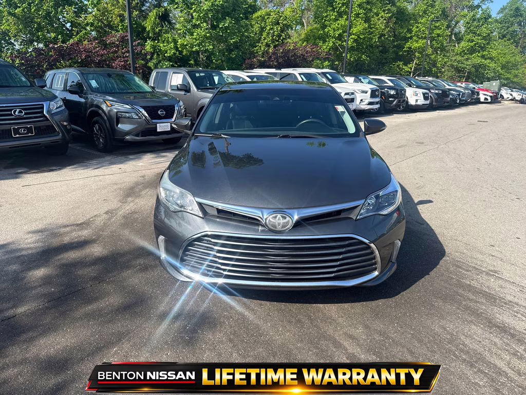 2017 Magnetic Gray Metallic Toyota Avalon XLE Premium FWD Sedan
