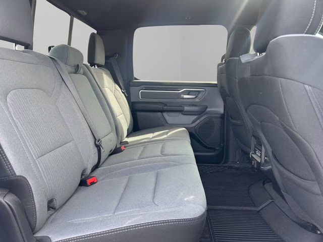 2021 Bright White Clearcoat Ram 1500 Big Horn 4X4 Truck