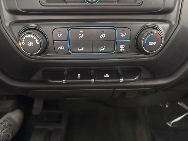 2016 Summit White Chevrolet Silverado 1500 Custom 4X4 Truck