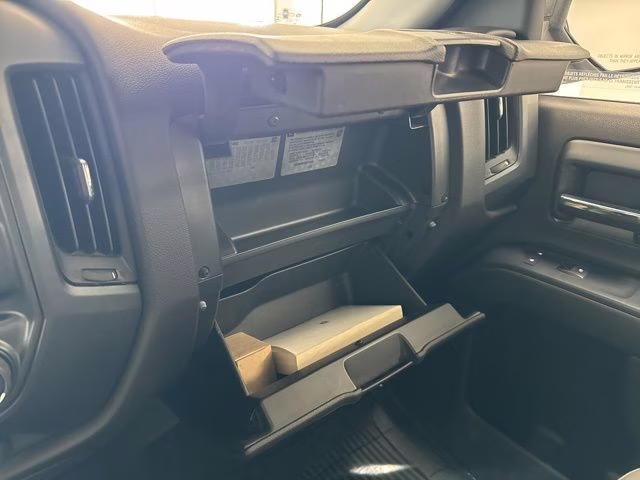 2016 Summit White Chevrolet Silverado 1500 Custom 4X4 Truck