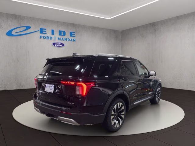 2026 Agate Black Metallic Ford Explorer Platinum 4X4 SUV