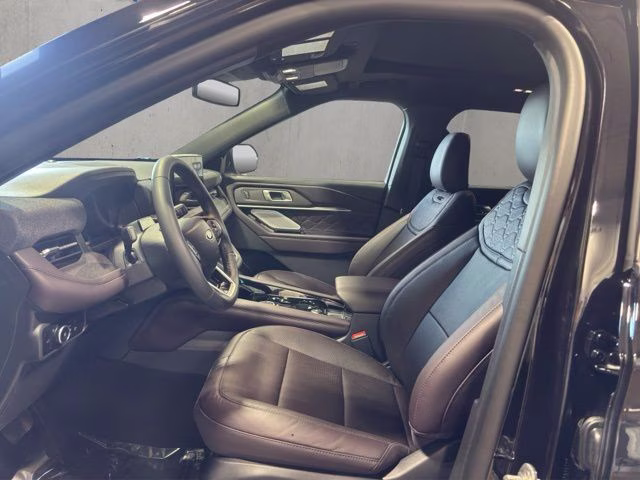 2026 Agate Black Metallic Ford Explorer Platinum 4X4 SUV