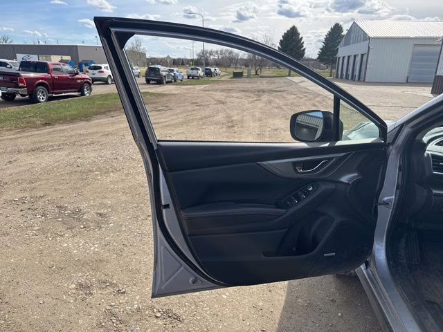 2021 Ice Silver Metallic Subaru Crosstrek Limited AWD SUV