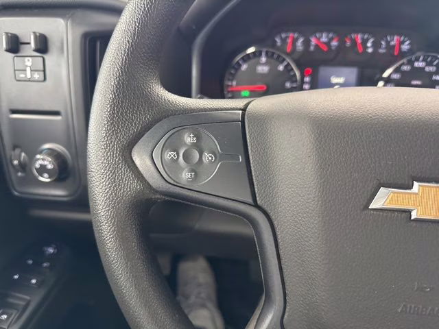 2016 Summit White Chevrolet Silverado 1500 Custom 4X4 Truck