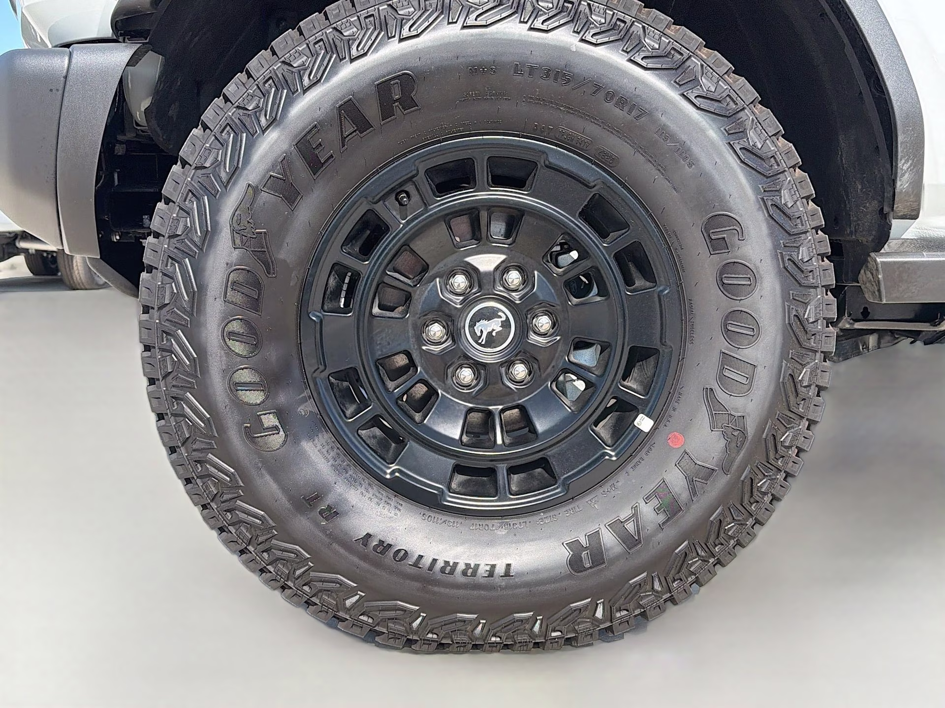 2026 Avalanche Gray Ford Bronco Badlands 4X4 SUV