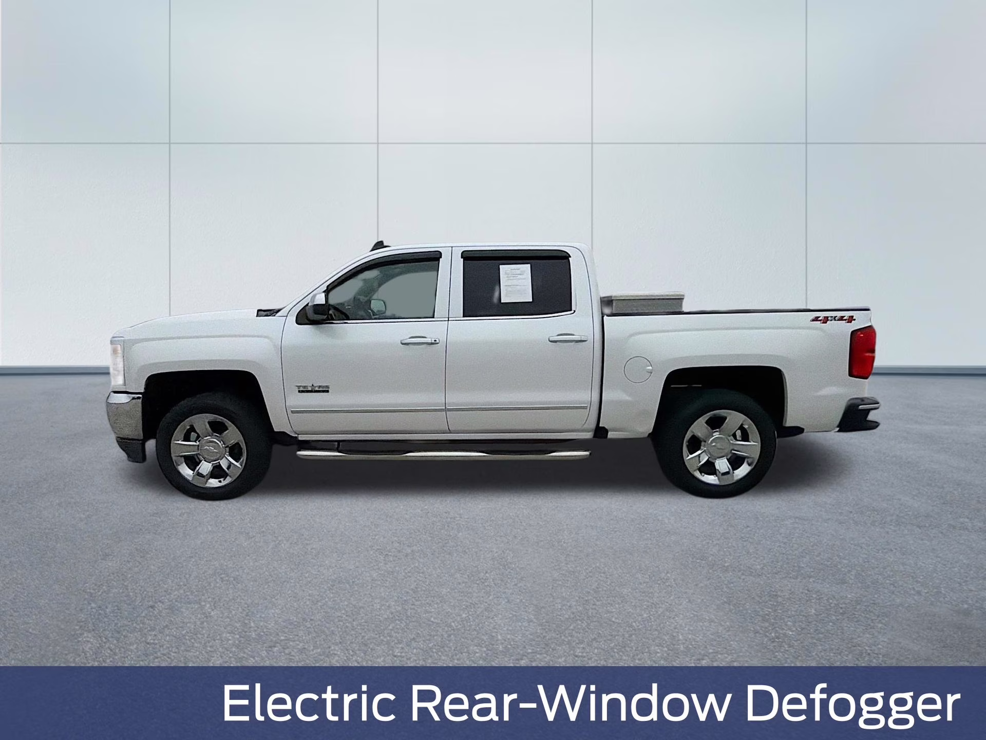2018 Iridescent Pearl Tricoat Chevrolet Silverado 1500 LTZ 4X4 Truck